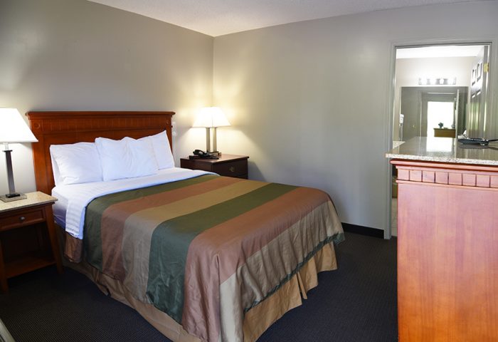 Lynchburg Country Inn Rooms